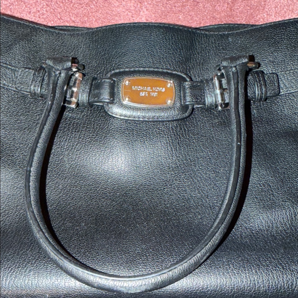 Michael Kors Black Shoulder Bag with Silver Accents - Picture 4 of 12